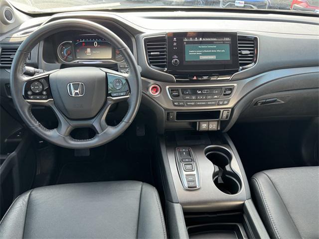 used 2022 Honda Pilot car, priced at $33,409