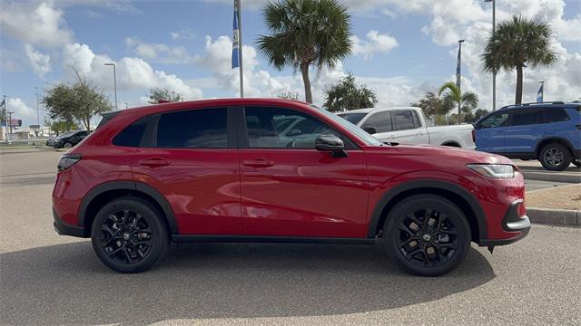 new 2025 Honda HR-V car, priced at $30,350