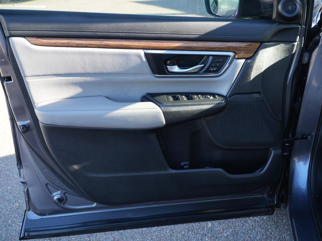 used 2017 Honda CR-V car, priced at $15,994