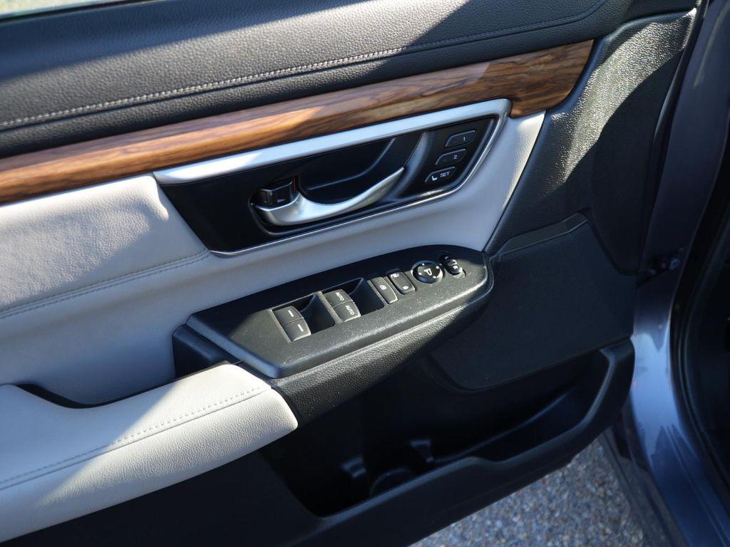 used 2017 Honda CR-V car, priced at $15,994