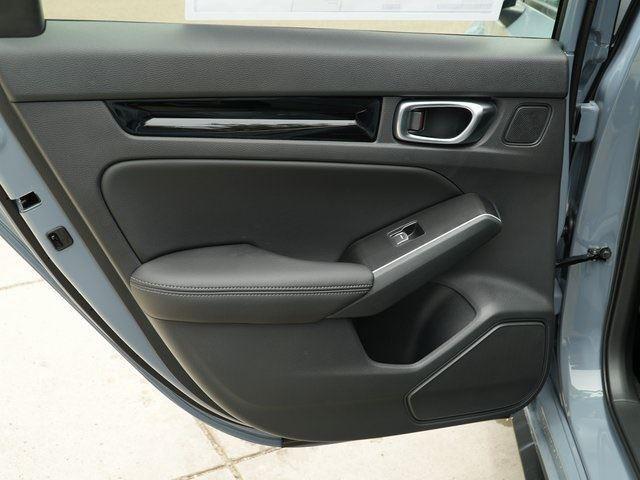 new 2025 Honda Civic Hybrid car, priced at $32,928