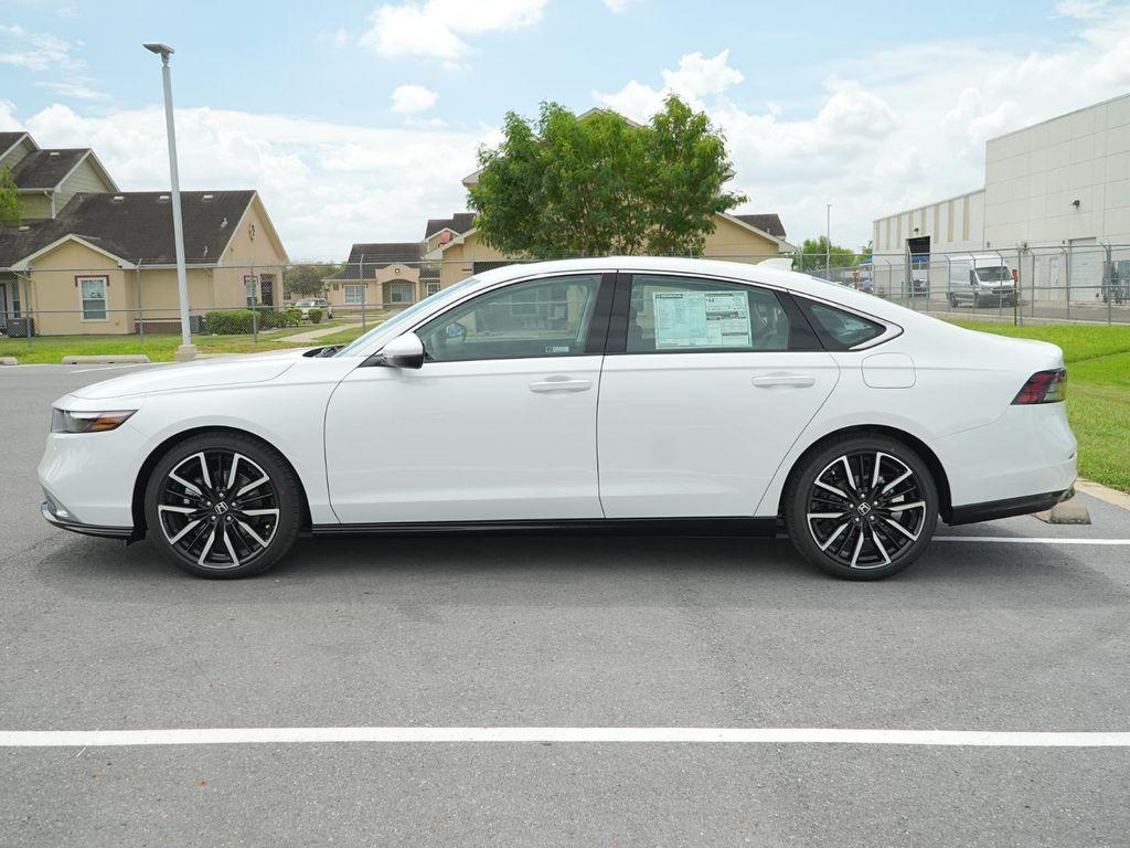 new 2025 Honda Accord Hybrid car, priced at $39,312