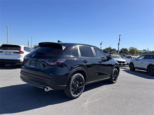 new 2025 Honda HR-V car, priced at $28,850