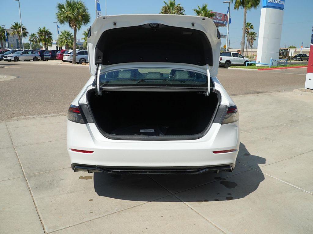 new 2025 Honda Accord Hybrid car, priced at $35,544