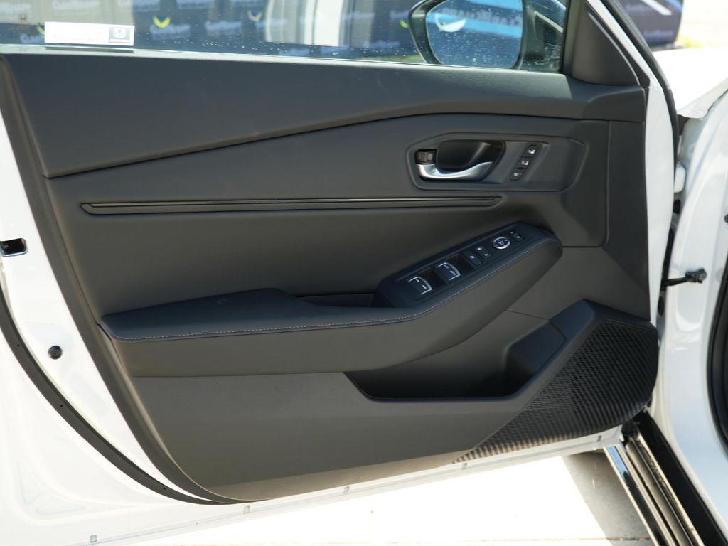 new 2025 Honda Accord Hybrid car, priced at $35,544