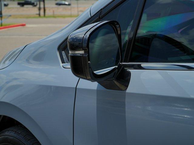 new 2025 Honda Odyssey car, priced at $45,275