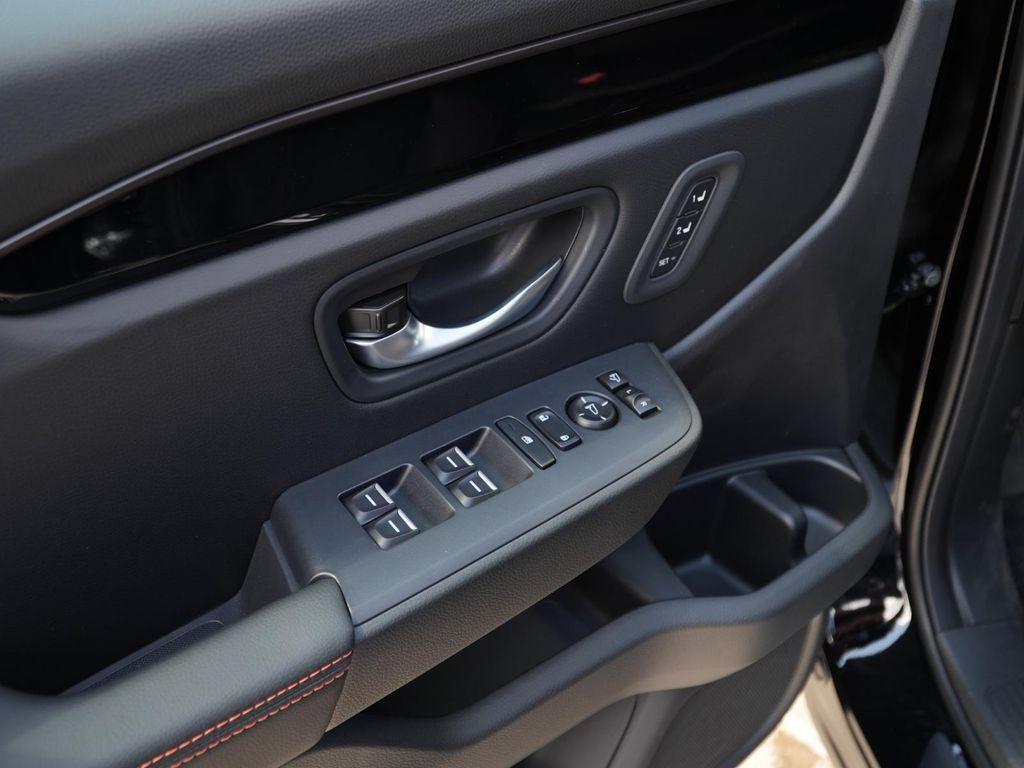 new 2025 Honda Pilot car, priced at $49,320