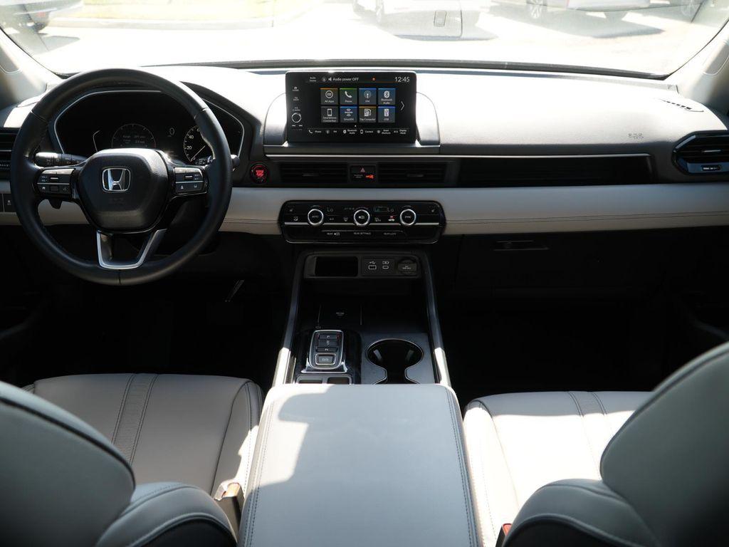 used 2024 Honda Pilot car, priced at $39,488