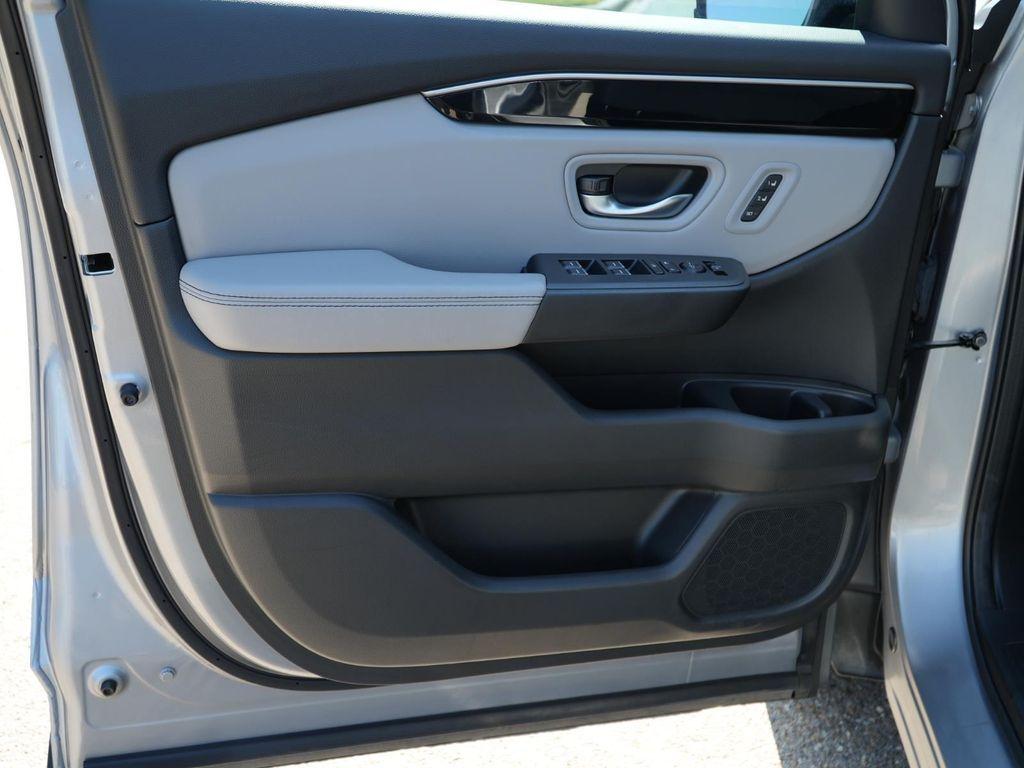 used 2024 Honda Pilot car, priced at $39,488