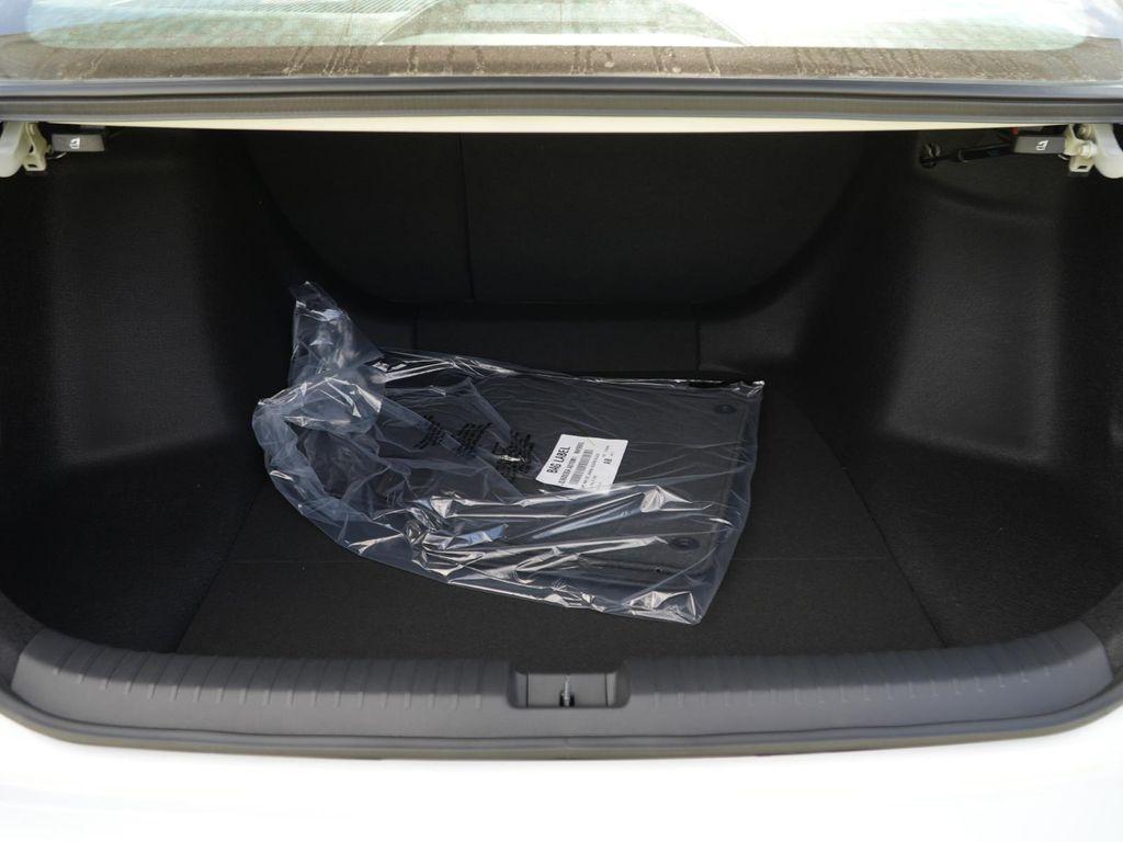 new 2025 Honda Accord Hybrid car, priced at $35,126