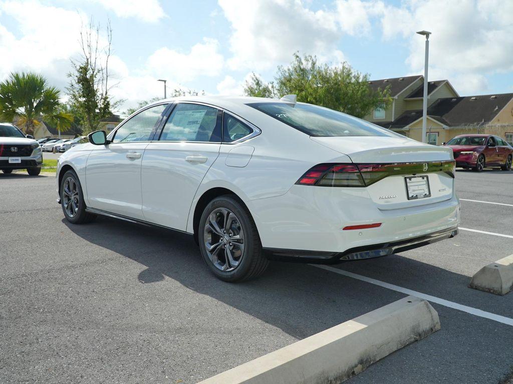 new 2025 Honda Accord Hybrid car, priced at $35,126