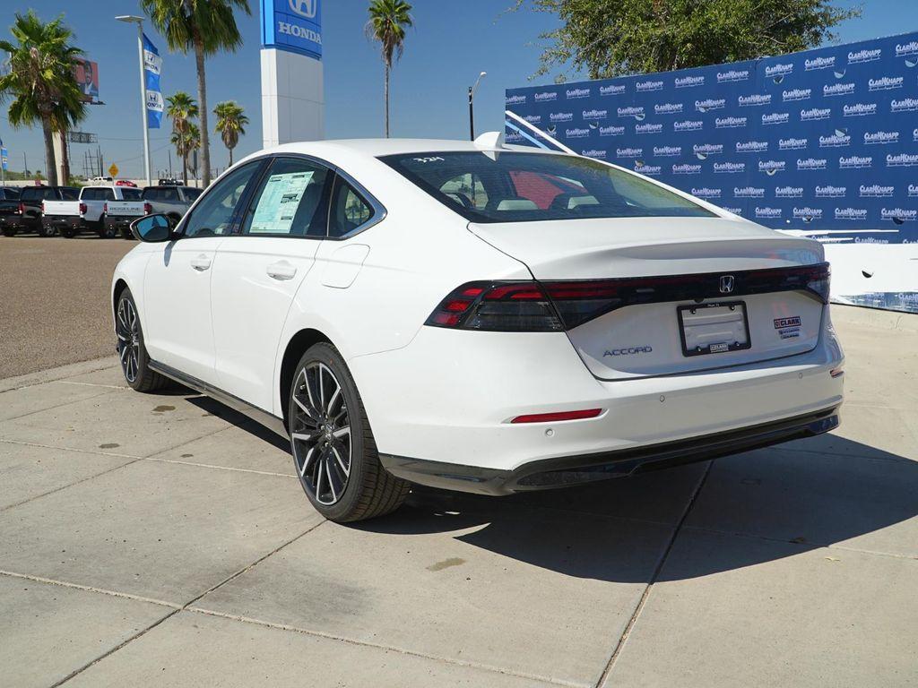 new 2025 Honda Accord Hybrid car, priced at $39,312
