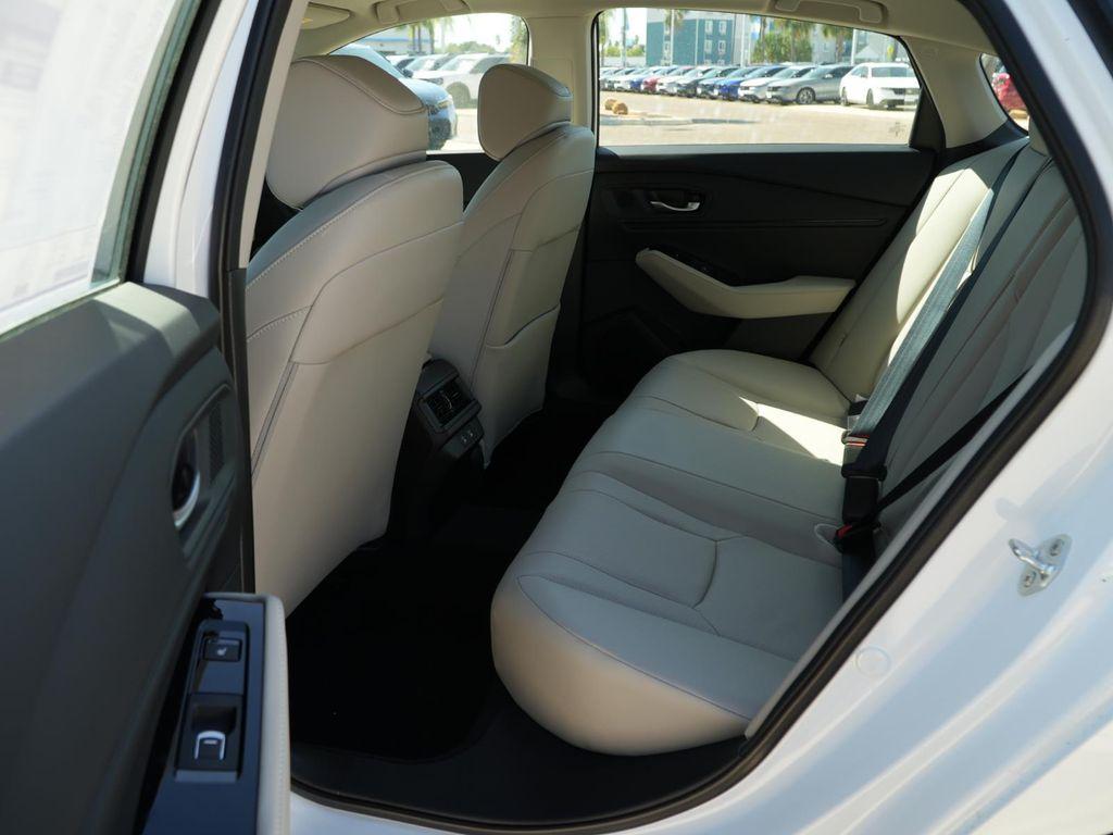 new 2025 Honda Accord Hybrid car, priced at $39,312