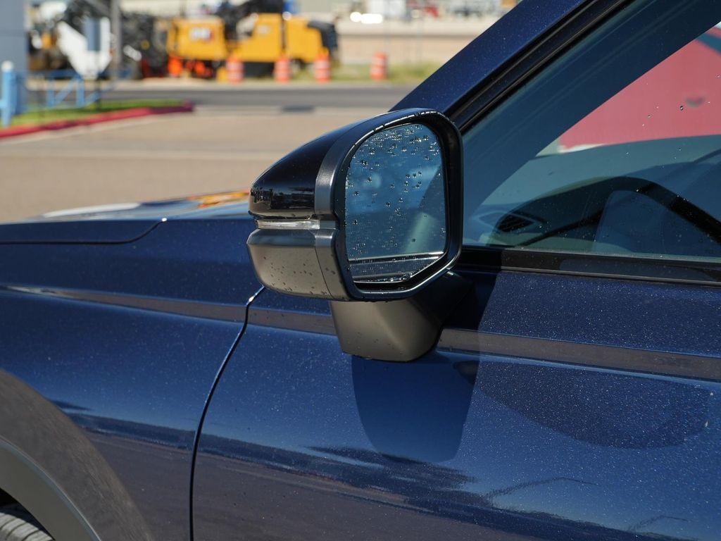 new 2026 Honda CR-V Hybrid car, priced at $38,568