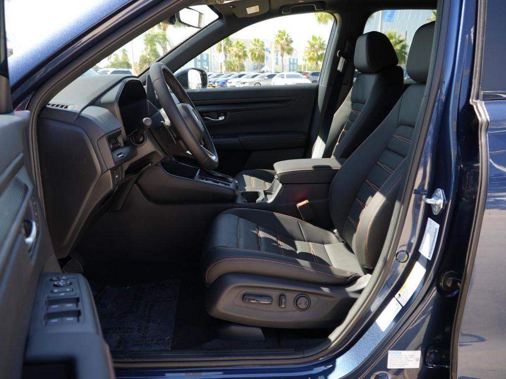 new 2026 Honda CR-V Hybrid car, priced at $38,568
