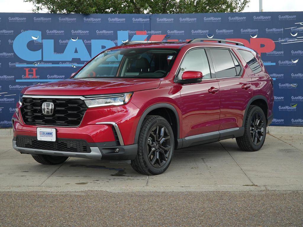 new 2025 Honda Pilot car, priced at $49,809