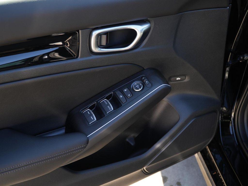 new 2026 Honda Civic Hybrid car, priced at $32,150