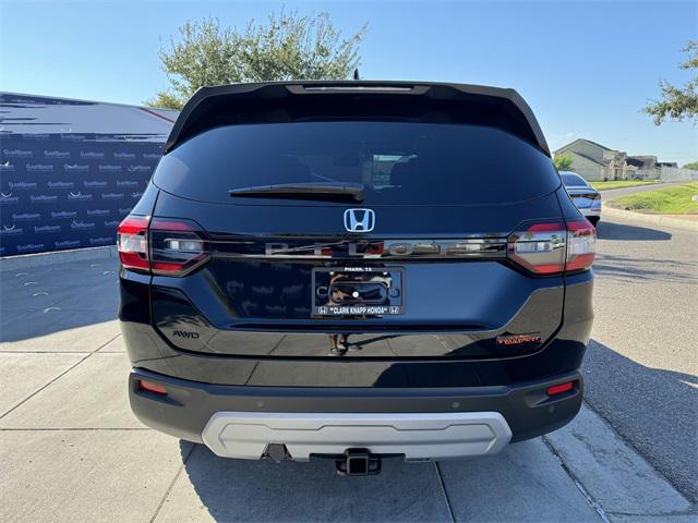 new 2025 Honda Pilot car, priced at $50,795