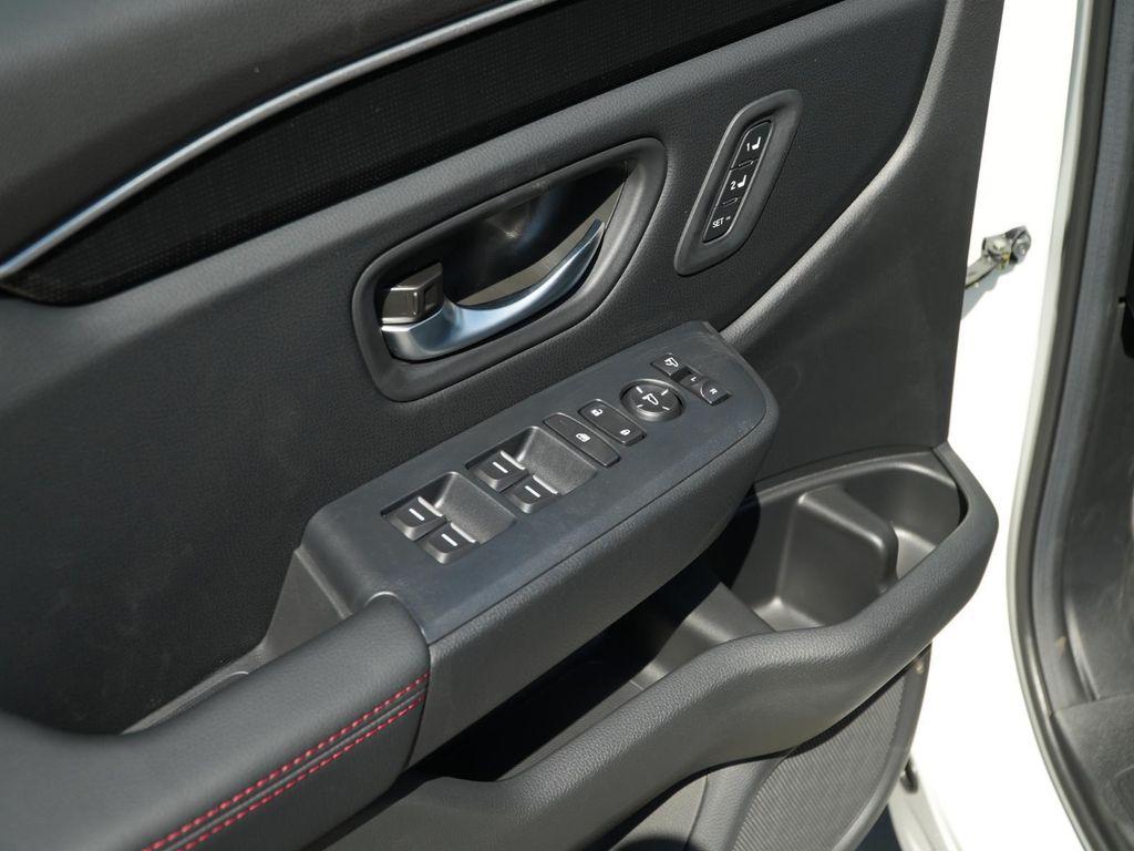 new 2025 Honda Pilot car, priced at $56,530