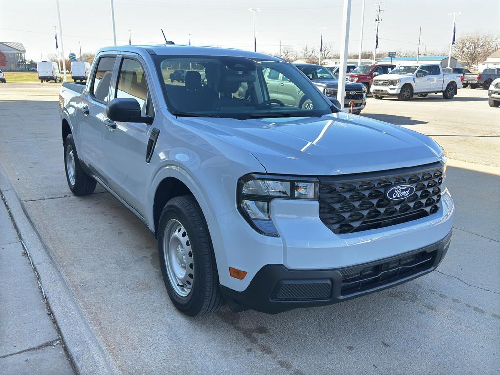new 2025 Ford Maverick car, priced at $30,159