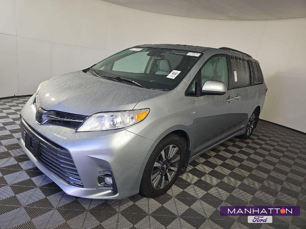 used 2018 Toyota Sienna car, priced at $28,777