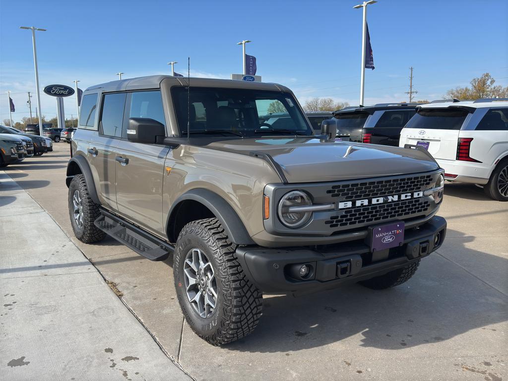 new 2025 Ford Bronco car, priced at $62,654