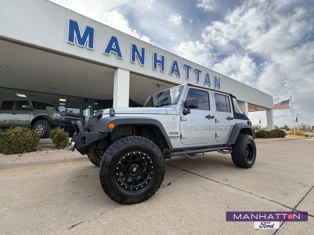used 2015 Jeep Wrangler Unlimited car, priced at $17,950