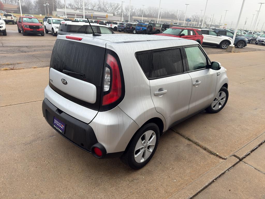 used 2016 Kia Soul car, priced at $9,120