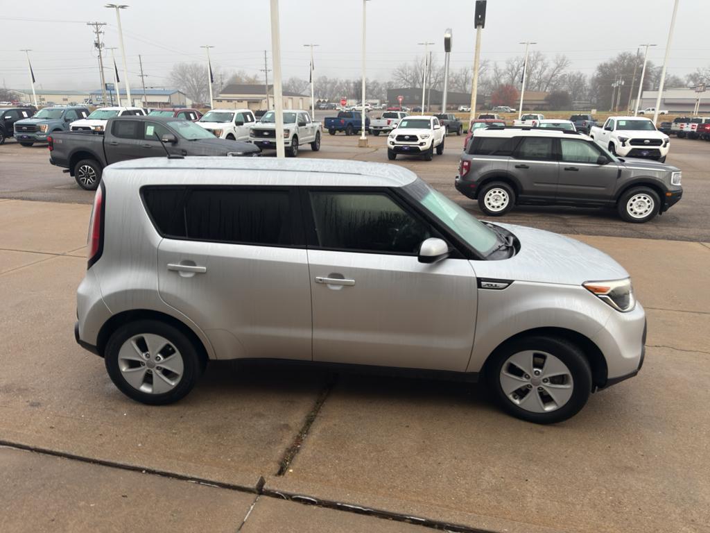 used 2016 Kia Soul car, priced at $9,120