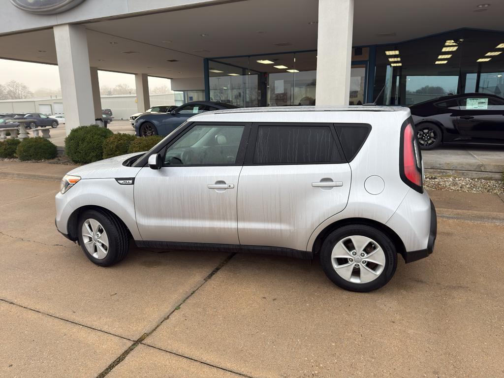 used 2016 Kia Soul car, priced at $9,120