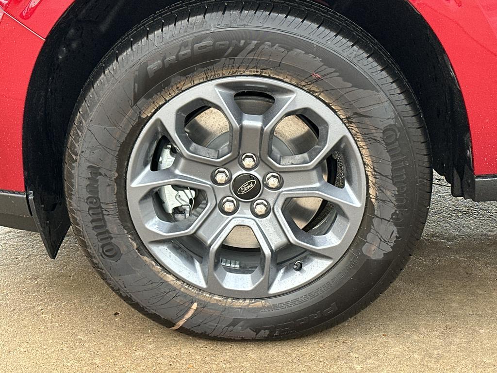 new 2025 Ford Maverick car, priced at $33,620