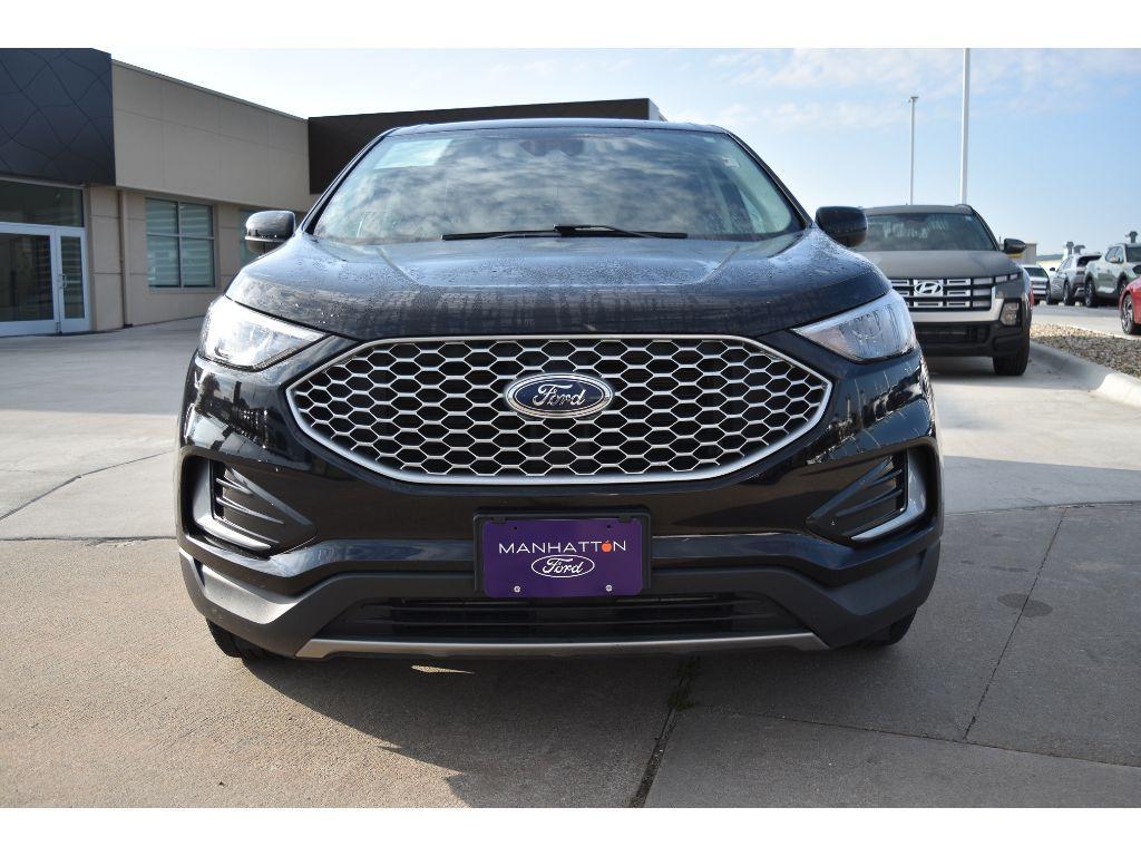 used 2023 Ford Edge car, priced at $22,999