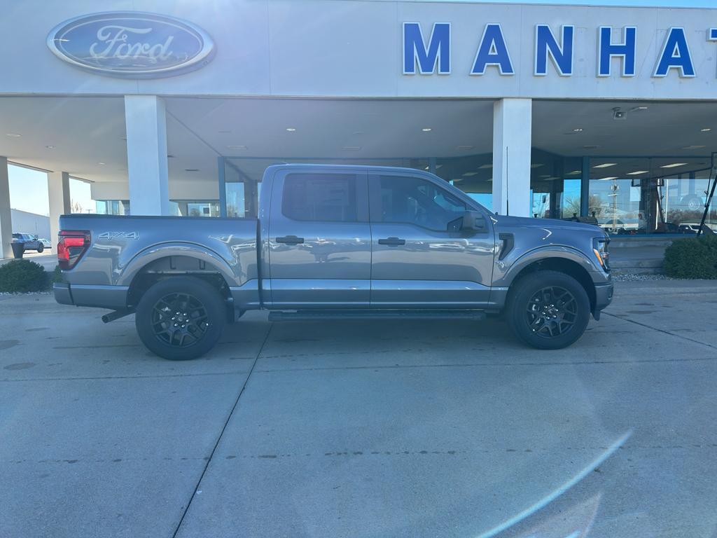 new 2025 Ford F-150 car, priced at $49,489