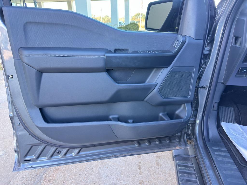 new 2025 Ford F-150 car, priced at $49,489