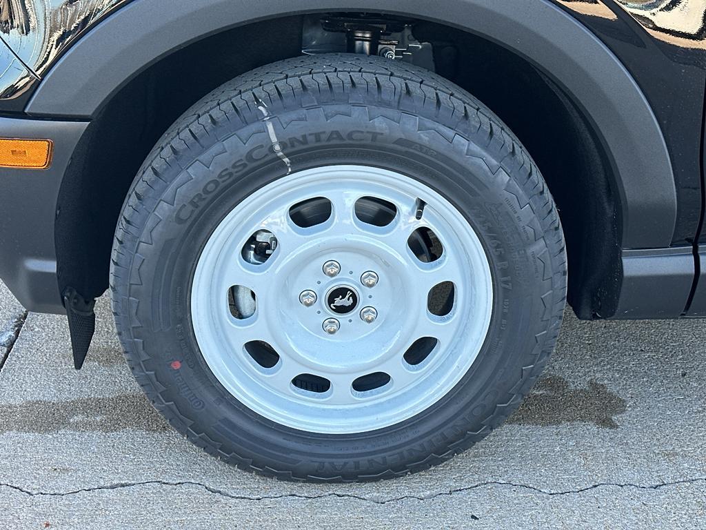 new 2025 Ford Bronco Sport car, priced at $36,034