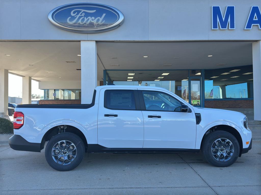 new 2025 Ford Maverick car, priced at $34,294