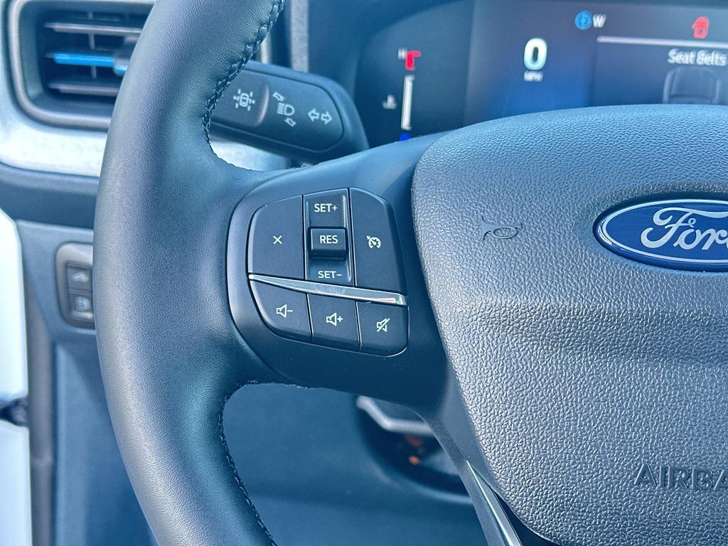 new 2025 Ford Maverick car, priced at $34,294