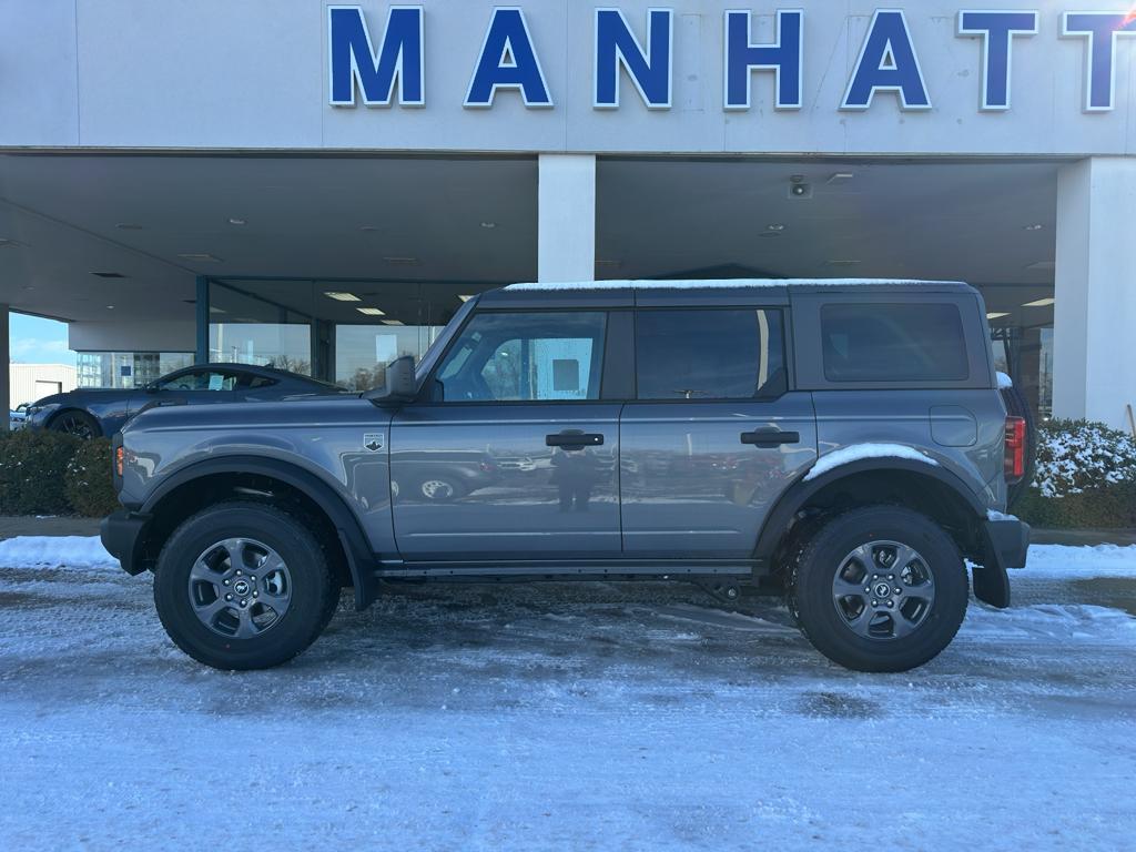 new 2025 Ford Bronco car, priced at $44,684