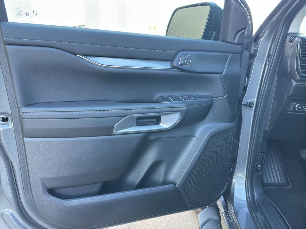 new 2025 Ford Ranger car, priced at $49,760