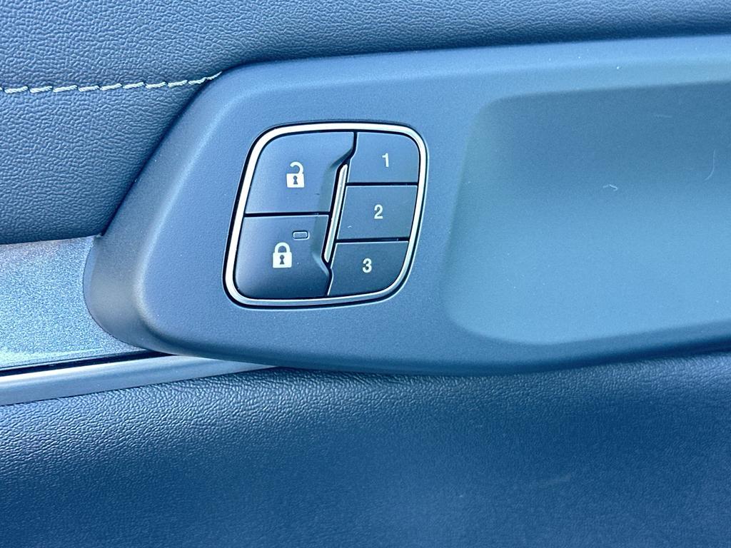 new 2025 Ford Ranger car, priced at $49,760