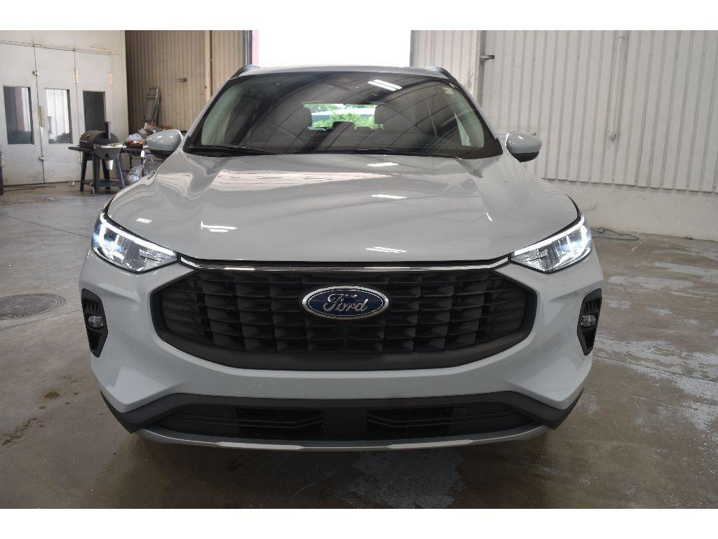new 2025 Ford Escape car, priced at $34,900