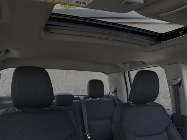 new 2025 Ford Maverick car, priced at $34,906