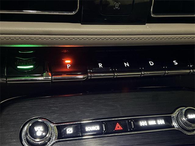 used 2021 Lincoln Nautilus car, priced at $35,995