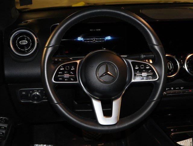 used 2022 Mercedes-Benz GLB 250 car, priced at $30,777