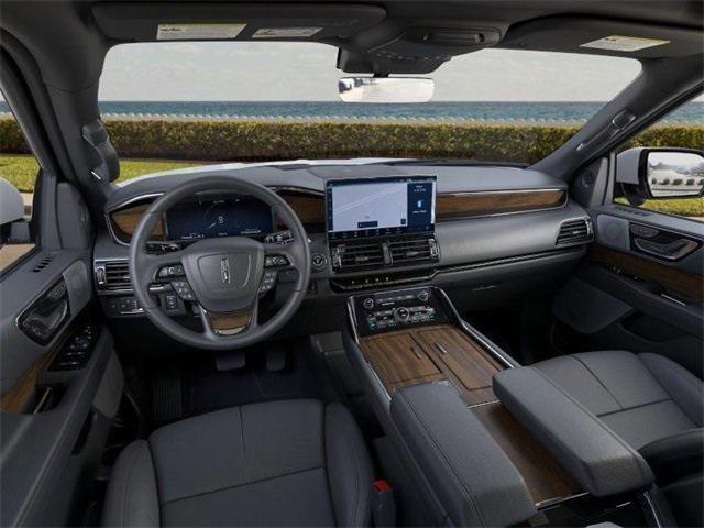 new 2024 Lincoln Navigator car, priced at $93,278