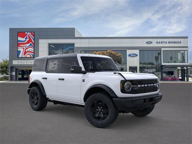 new 2025 Ford Bronco car, priced at $46,232