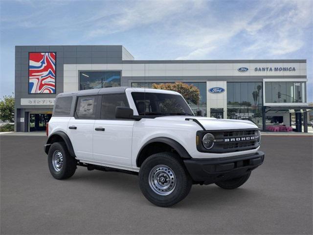 new 2025 Ford Bronco car, priced at $43,325