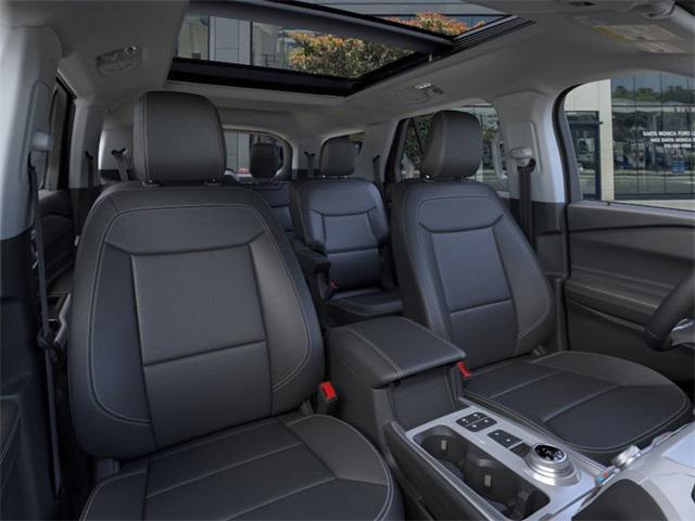 new 2024 Ford Explorer car, priced at $41,652
