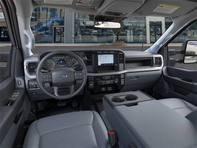new 2024 Ford F-350 car, priced at $45,775