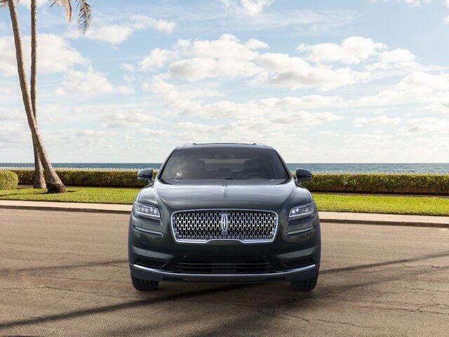 used 2022 Lincoln Nautilus car, priced at $43,880